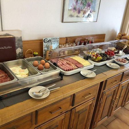 Hotel Roederhof บาเดน-บาเดน ภายนอก รูปภาพ