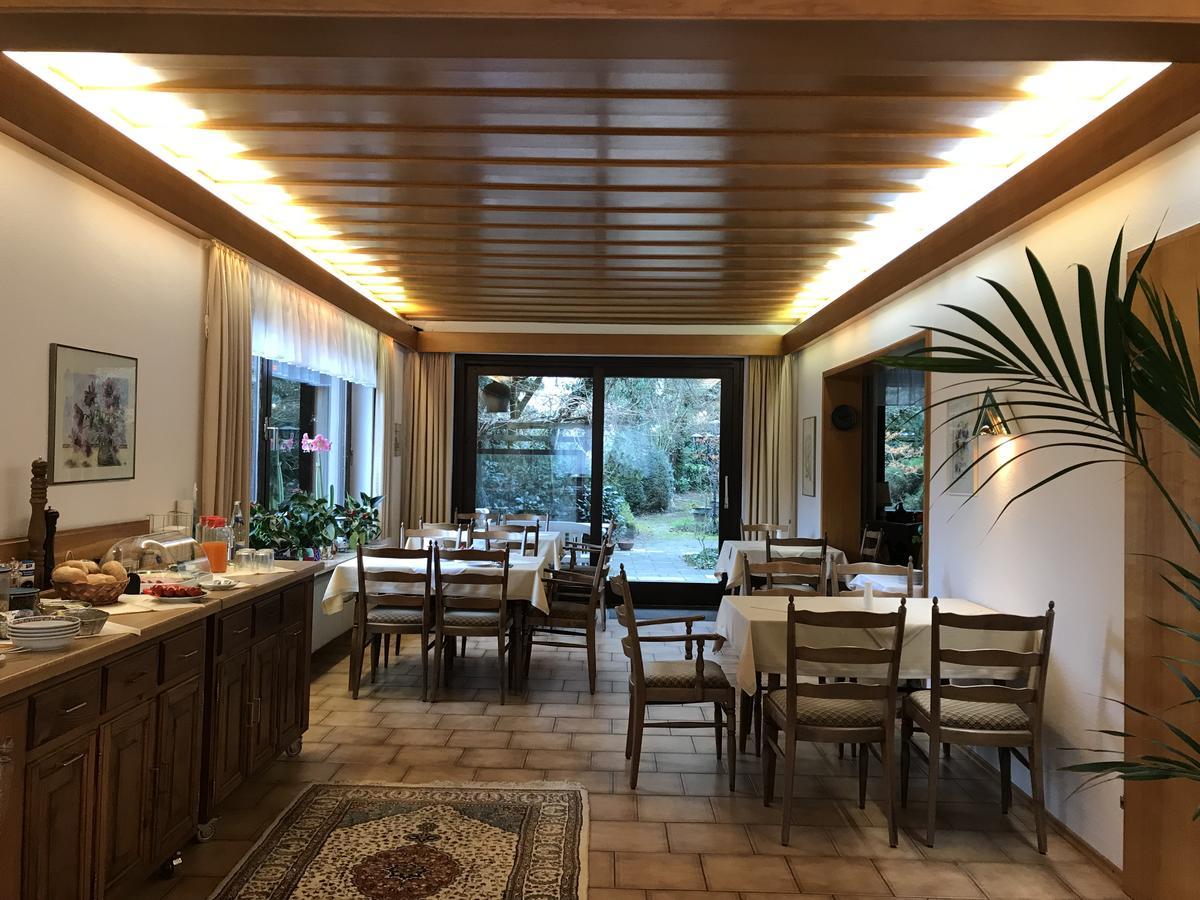 Hotel Roederhof บาเดน-บาเดน ภายนอก รูปภาพ
